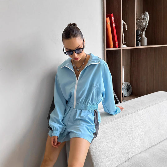Damen nan kurzes Sport-Trackset mit Crop-Zip Jacke und elastischer Highwaist-Shorts EB