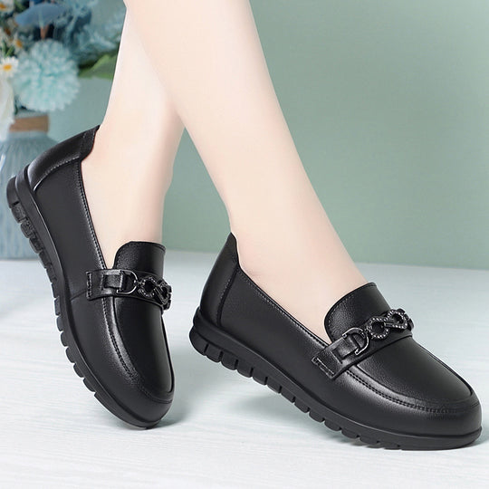 Damen Mokassins mit modischem Kettendetail und bequemer Sohle EB