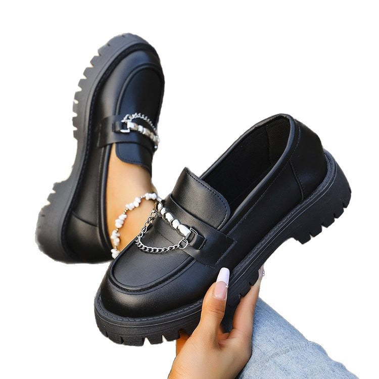 Damen Loafers mit dekorativer Kettenapplikation und robustem Profil EB