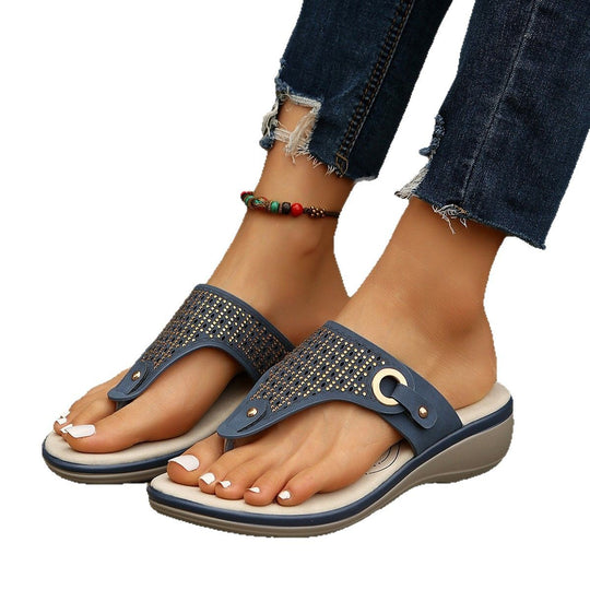 Damen Komfortable Zehentrenner-Sandalen mit modischem Glitzer-Detail EB