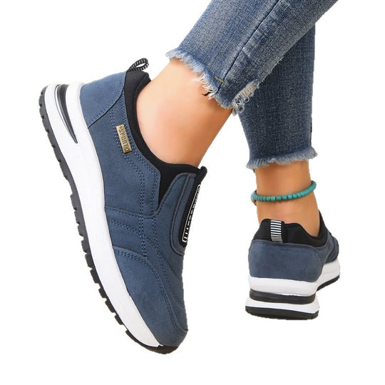 Damen Sportliche Slip-On Sneakers mit atmungsaktiver Oberflächenstruktur und rutschfester Sohle EB