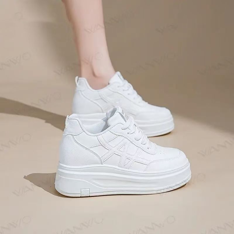 Damen Plattform Sneakers mit atmungsaktivem Obermaterial und stoßdämpfender Sohle EB