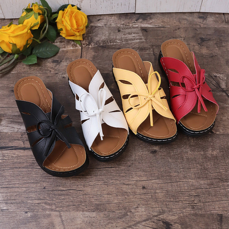 Damen Komfortable und modische Zehentrenner-Sandalen mit Schleifen-Design EB