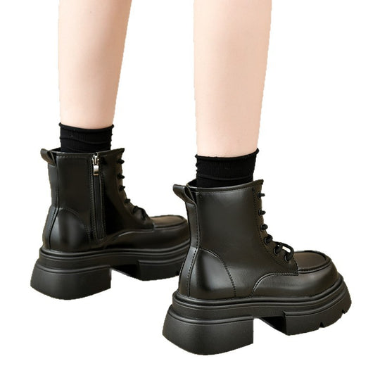 Damen Trendige Stiefeletten mit robustem Sohlenprofil und modischer Schnürung EB