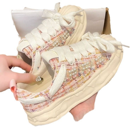 Damen Sneakers mit luxuriösen Details EB