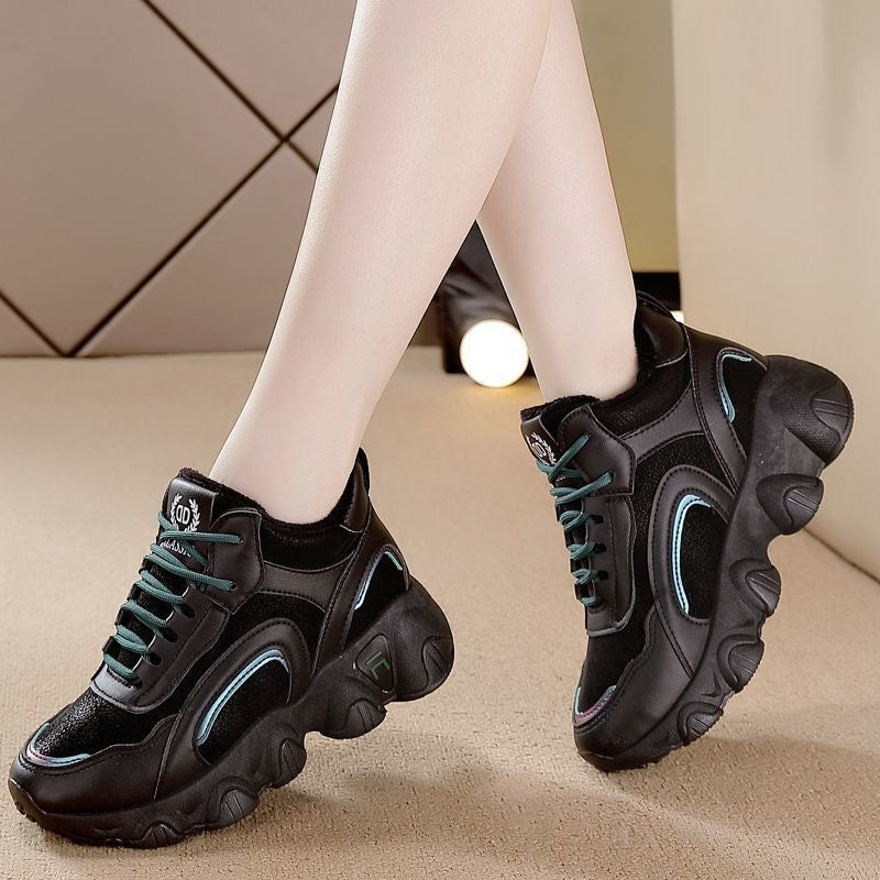 Damen Sport Sneakers mit dämpfender Sohle und atemberaubendem Design EB