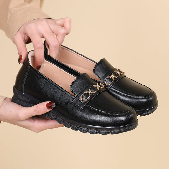 Damen Mokassins mit modischem Kettendetail und rutschfester Sohle EB