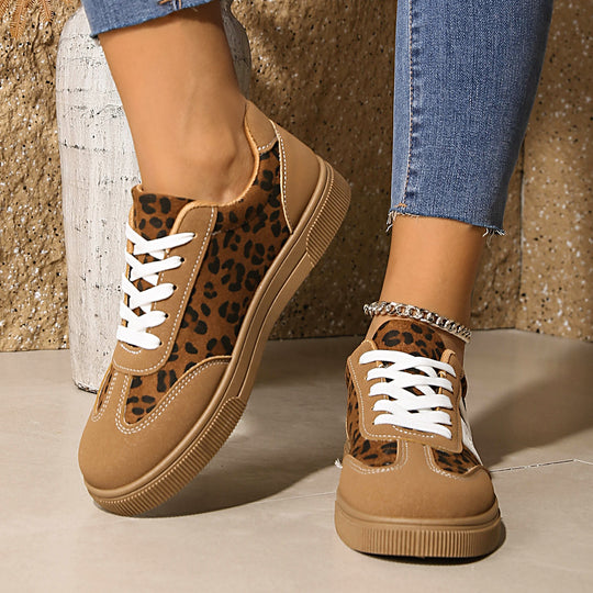 Damen Sneakers im eleganten Leo-Design mit abriebfester Sohle und atmungsaktiver Konstruktion EB