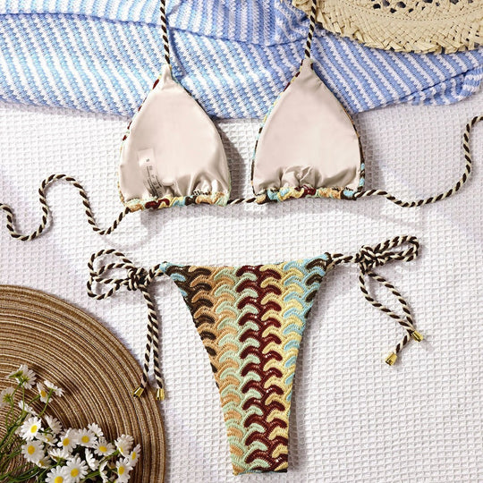 Damen Häkel-Bikini mit kontrastierenden Wellenmustern EB