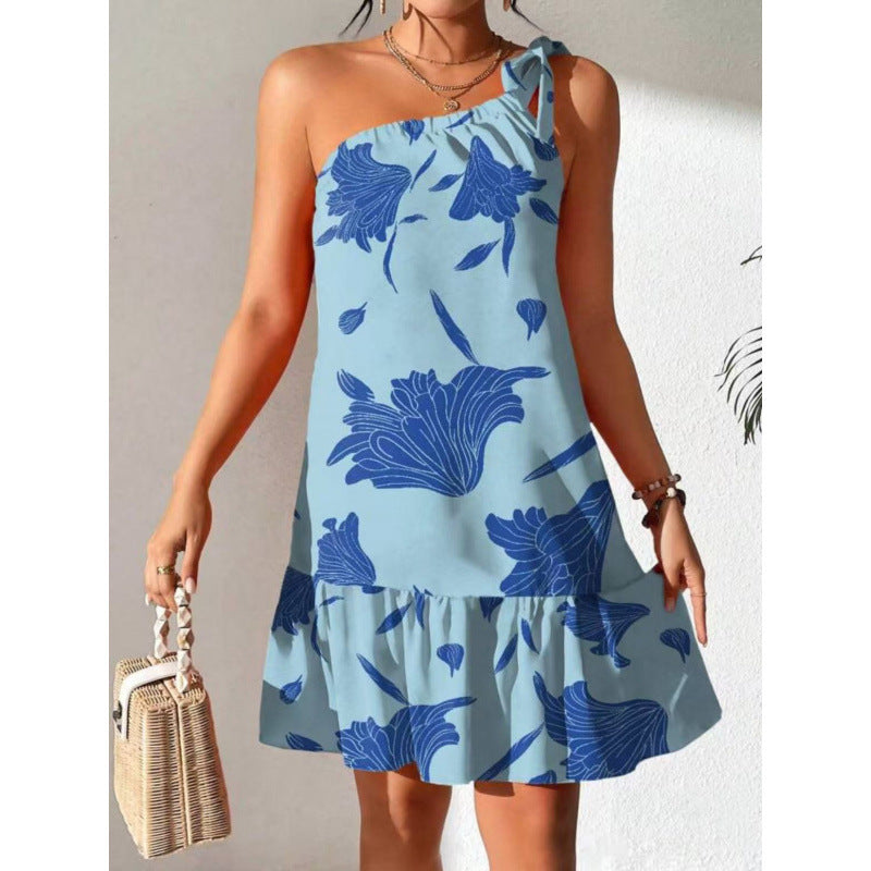 Damen Sommerliches Minikleid mit verspieltem Volant und asymmetrischem Saum EB