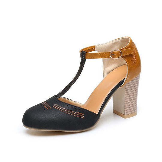 Damen T‑Strap Pumps mit mittelhohem Blockabsatz und dekorativer Ziernaht EB