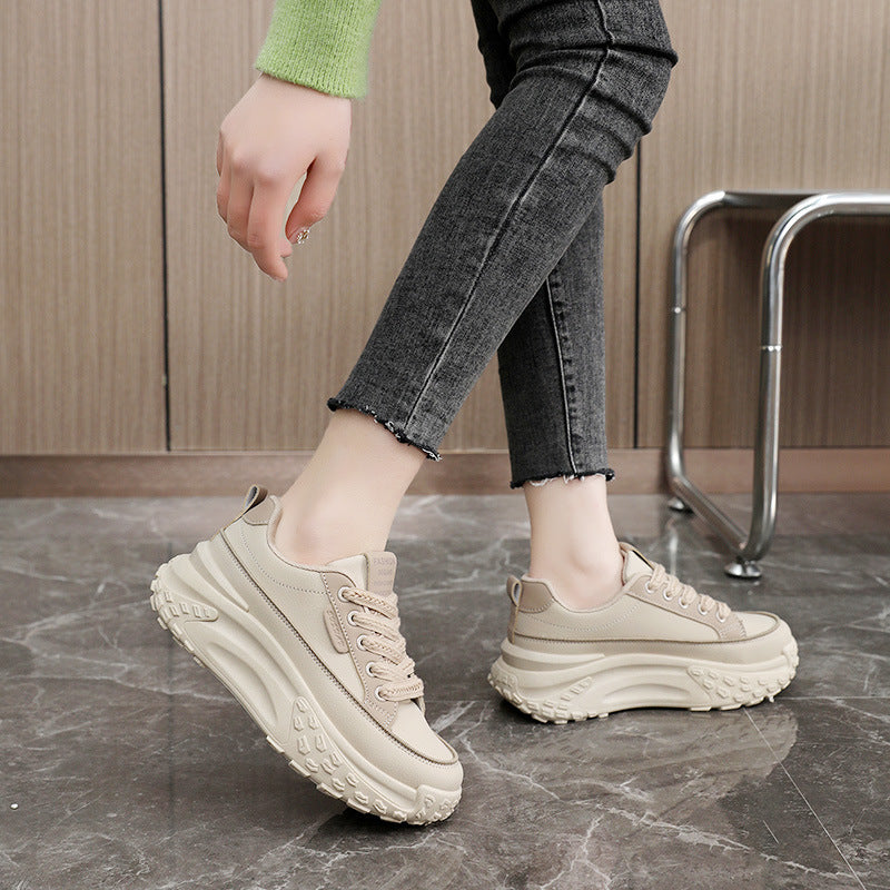Damen sportliche Plattform Sneakers mit dämpfender Laufsohle und atmungsaktivem Obermaterial EB