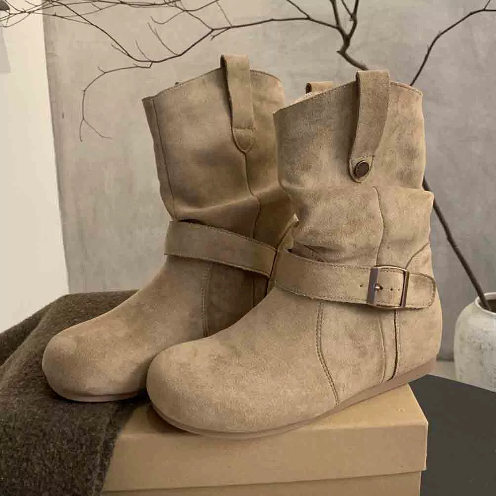 Damen Elegante Stiefel mit modischem Riemendesign und bequemer Passform EB