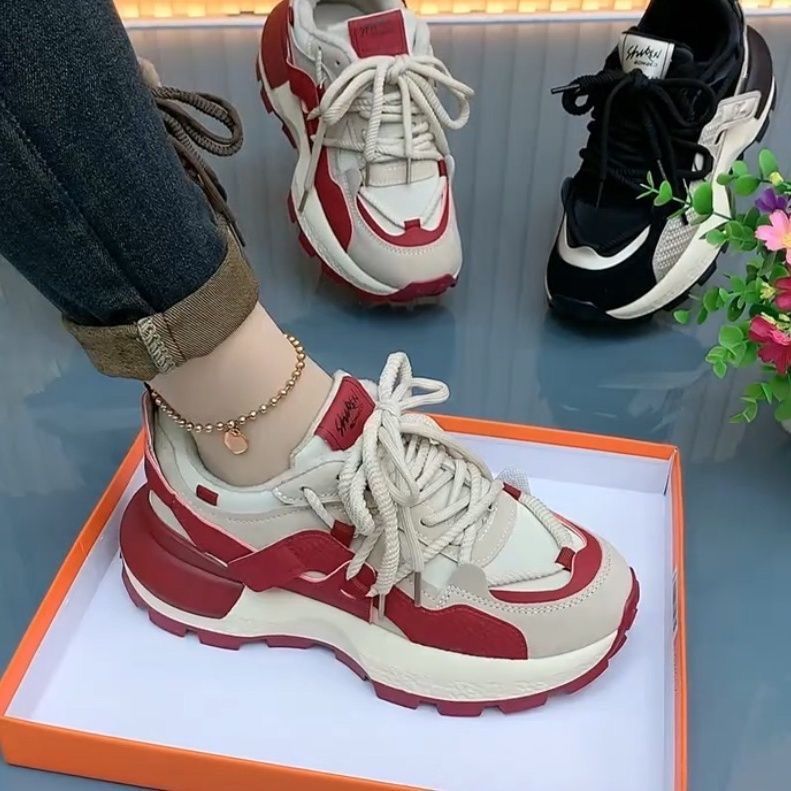 Damen Sportliche Hochleistungs-Sneaker mit stoßdämpfendem Sohlenprofil und atmungsaktiver Mesh-Oberfläche EB