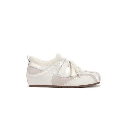 Damen Schnür-Sneaker mit kuscheligem Innenfutter und sportlichem Design EB