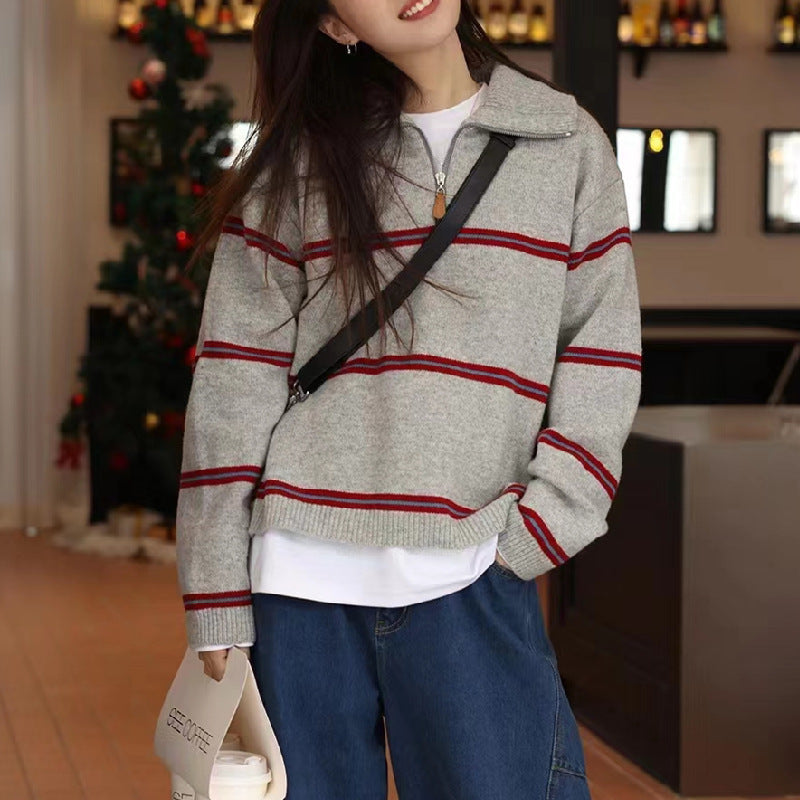 Damen gestreifter Pullover mit hohem Kragen und Reißverschluss EB