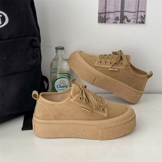 Damen Komfortable Sneakers mit dicker Gummisohle und weichem Wildlederobermaterial EB