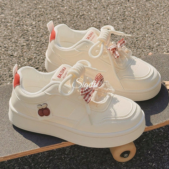 Damen Trendige Sneakers mit verspielten Details und hochwertigem Obermaterial EB