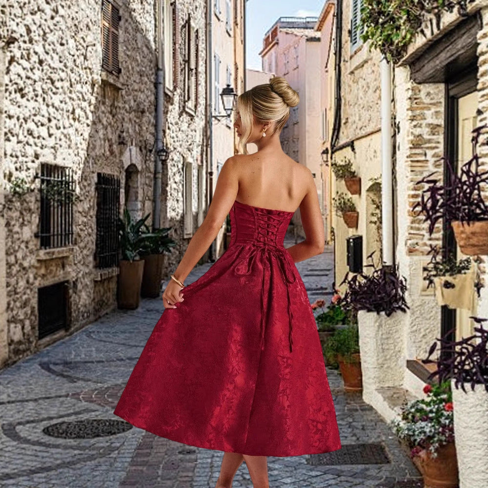 Damen Cocktailkleid mit elegantem Bustier-Oberteil und schwingendem Rock EB