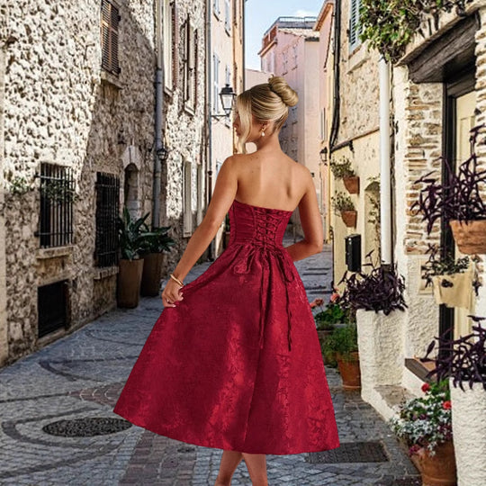 Damen Cocktailkleid mit elegantem Bustier-Oberteil und schwingendem Rock EB
