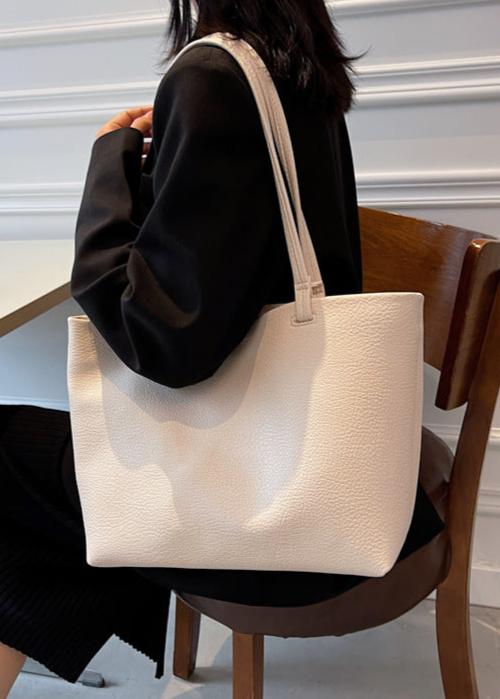 EB | Geräumige Damen Schultertasche Aus Weichem Leder