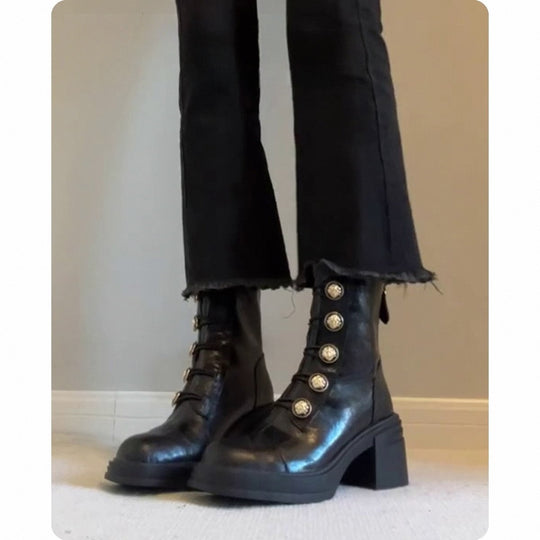 Damen Modische Ankle Boots mit dekorativen Knöpfen EB