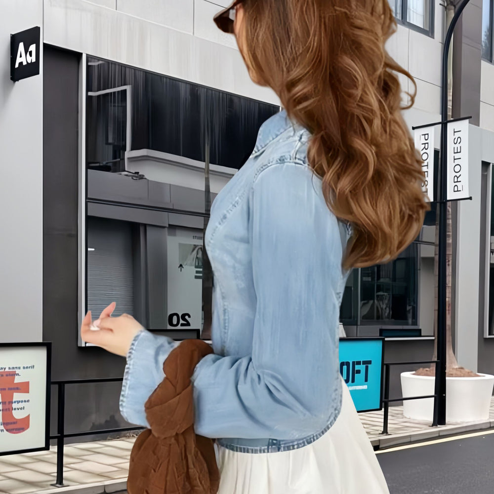 Damen Denim-Jacke mit taillierter Silhouette und Schnürdetails EB