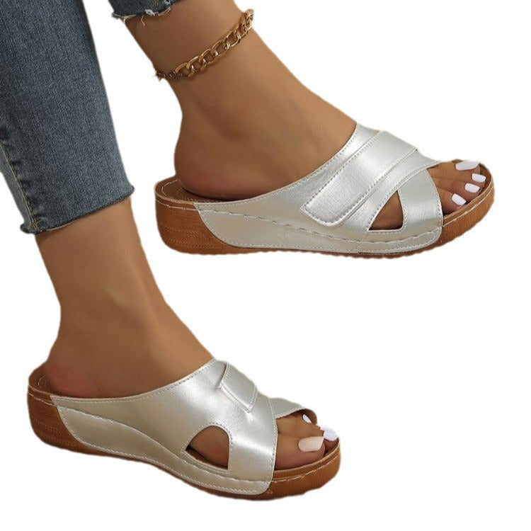 Damen komfortable Clogs mit elegantem Design EB