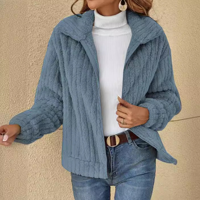 Damen nan kuschelige Teddyjacke mit durchgehendem Reißverschluss, Stehkragen und Eingrifftaschen EB