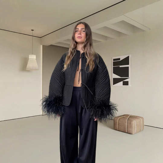 Damen elegante Boucle-Jacke mit extravaganten Ärmeln EB