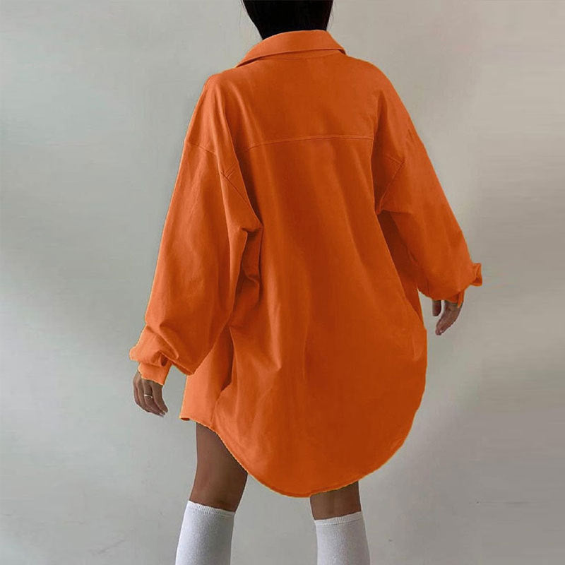 Damen lässiges Sweat-Outfit mit oversize Jacke und Shorts EB