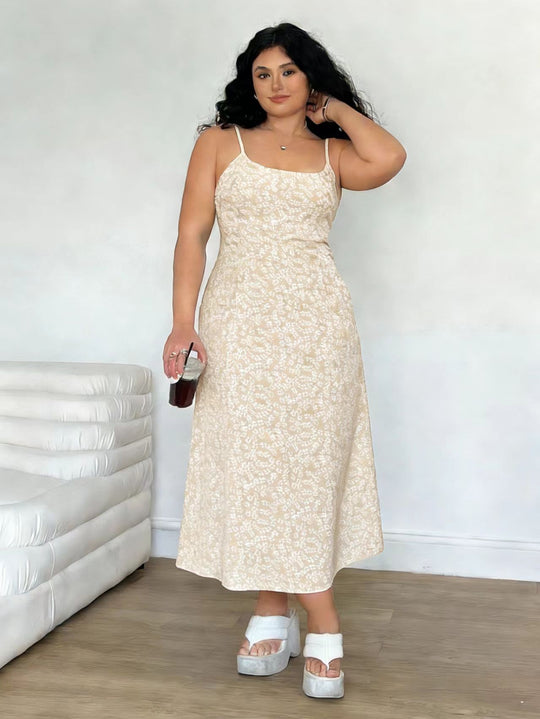 Damen Maxikleid mit feinem Blumenmuster und verstellbaren Spaghettiträgern EB