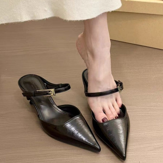 Damen Elegante Slingback-Pumps mit spitzem Zehenbereich und dezentem Riemen EB