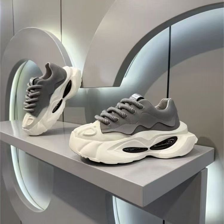 Damen Chunky Fashion-Sneaker mit ausgefallener Sohle EB