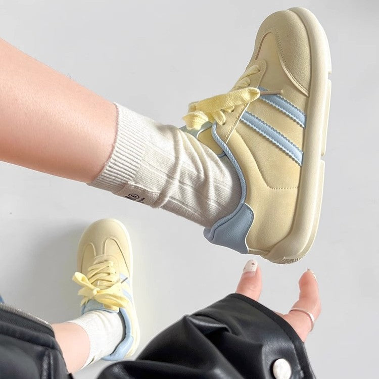 Damen Sportliche Sneakers mit atmungsaktiver Netzstruktur und bequemer Dämpfung EB