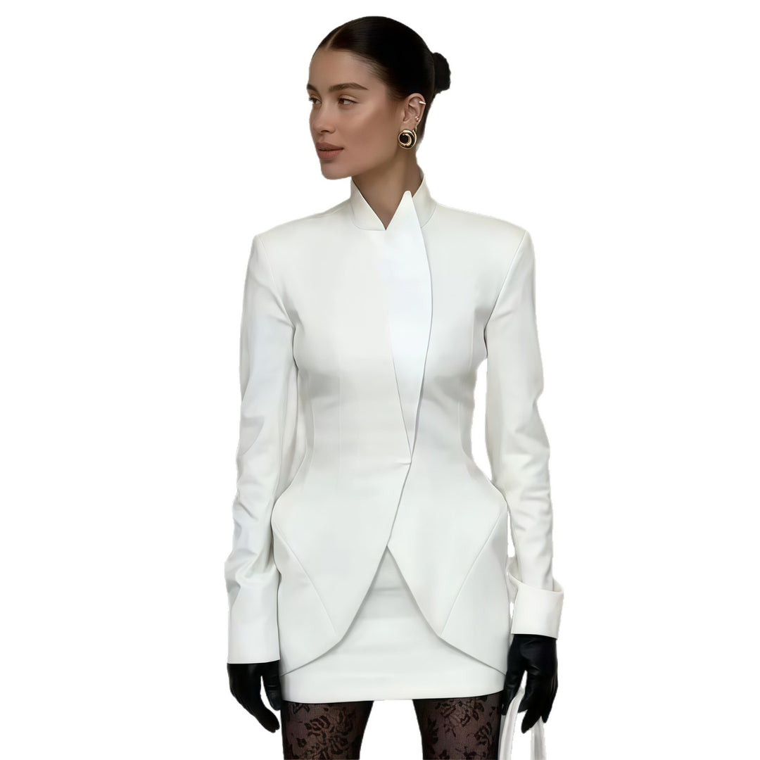 Damen Eleganter Blazer mit asymmetrischem Schnitt und tailliertem Design EB