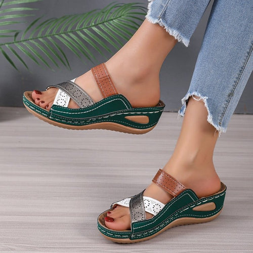 Damen Komfortable und luftige Clogs mit modischen Riemen EB