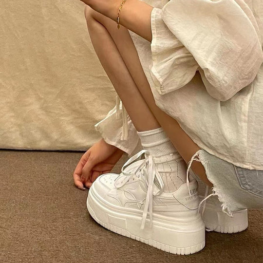 Damen Komfortable Plateausneaker mit atmungsaktiver Obermaterialstruktur und maximaler Dämpfung EB