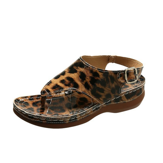 Damen Komfort-Sandaletten mit elegantem Leopardenmuster und verstellbarem Riemendesign EB
