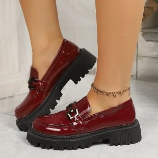 Damen Modische Loafers mit robustem Profil und dekorativem Schnallen-Detail EB
