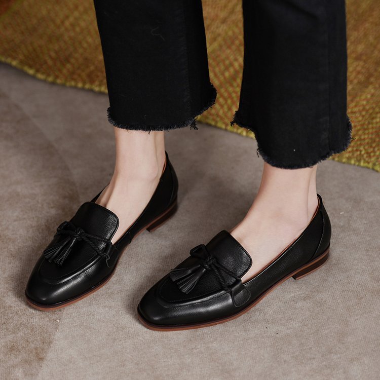 Damen Mokassins mit modischen Quasten und eleganter Sohle EB