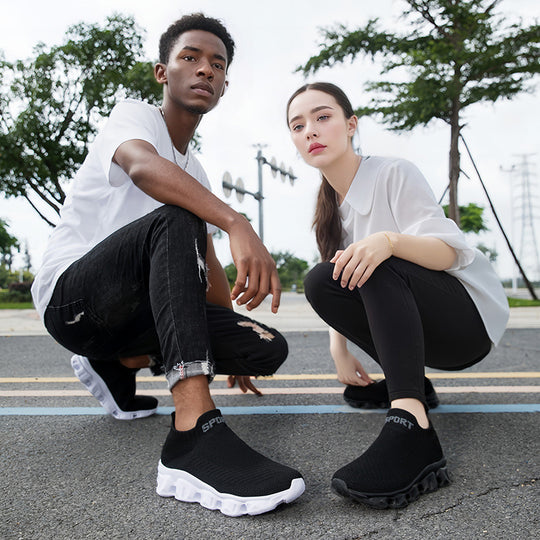 Unisex nan nahtloser Strick-Slip-On mit sockenähnlichem Schaft und skulpturierter Dämpfungssohle EB