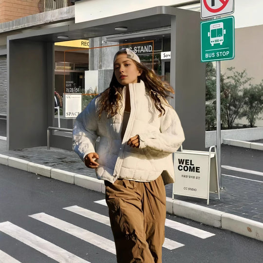 Damen Steppjacke mit hohem Kragen und praktischem Reißverschluss EB