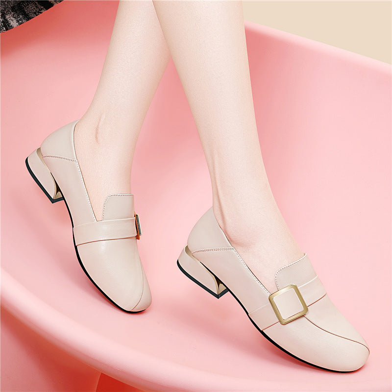 Damen Elegante und komfortable Mokkassins mit modischem Schnallen-Detail EB