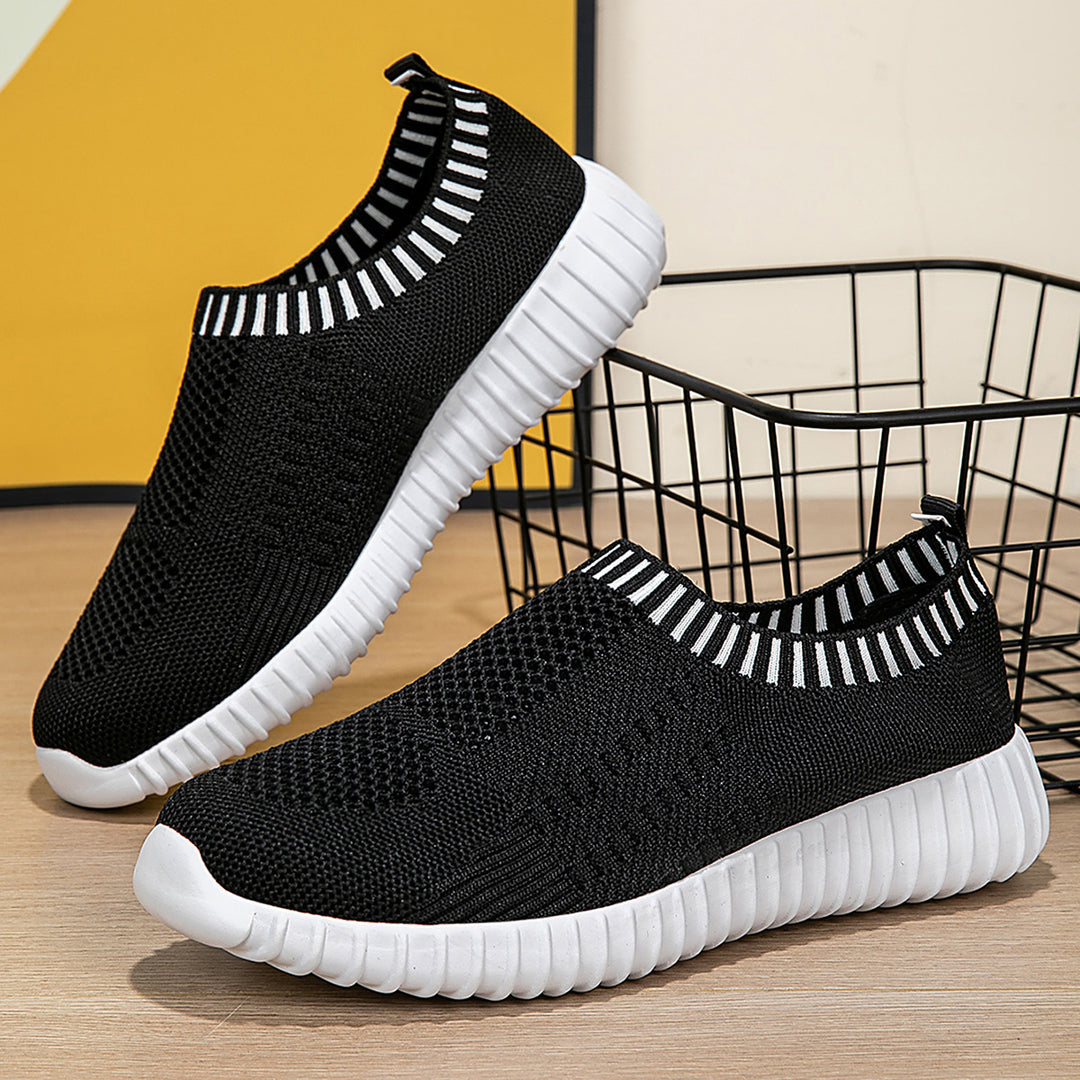 Damen nan elastischer Schlupf-Komfort-Sneaker mit dreidimensionaler Strickstruktur und profilierter Leichtsohle EB