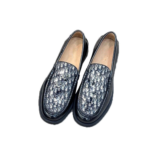 Damen Mokassin aus hochwertigem Leder mit elegantem Zierdetail EB