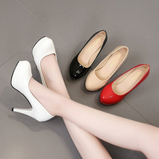 Damen elegante Lackleder-Pumps mit komfortabler Tragfähigkeit EB
