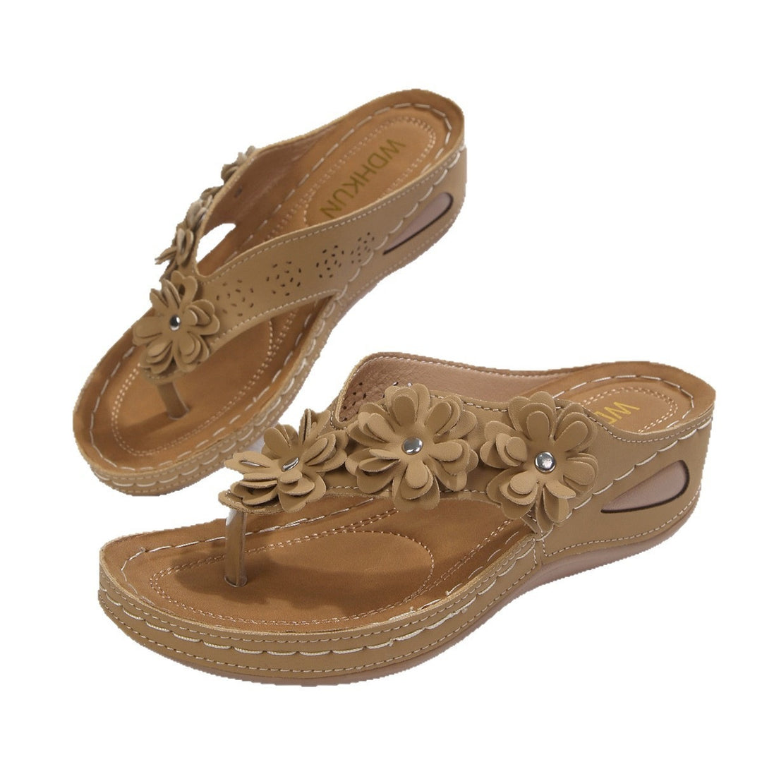 Damen Blumengezierte Zehentrenner-Sandalen mit ergonomischem Fußbett EB