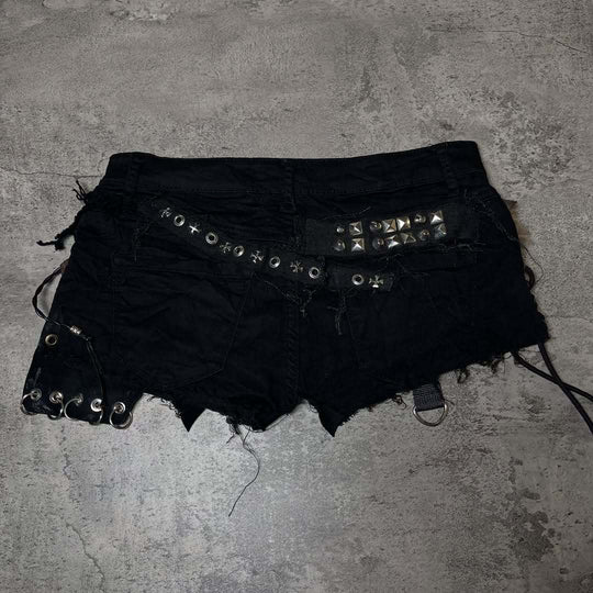Damen Modische Shorts mit einzigartigen Details EB