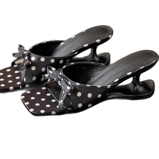 Damen Plateau-Sandalen mit eleganter Schleifenverzierung und modischem Punkte-Design EB